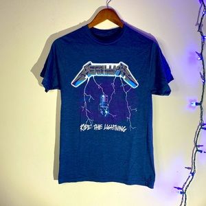 Metallica Ride the Lightning Graphic Tshirt (Unisex)